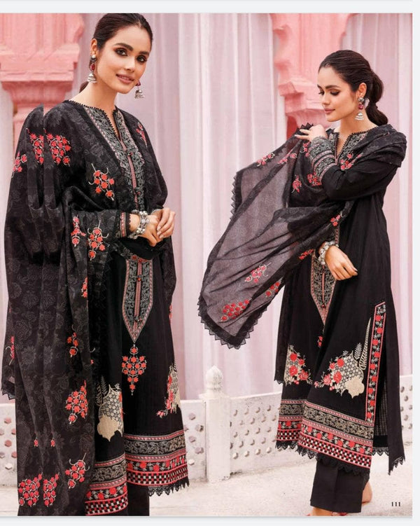 img_gul_ahmed_essentials_23_awwal_boutique