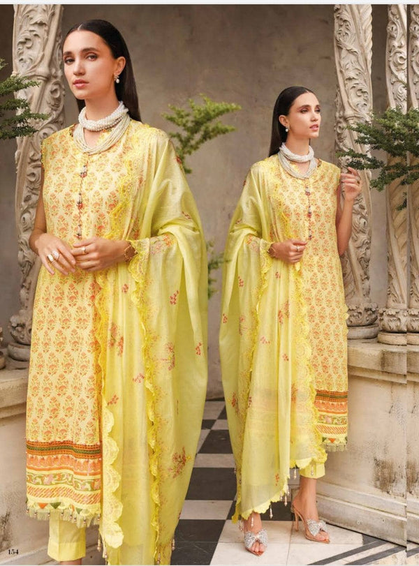 img_gul_ahmed_essentials_23_awwal_boutique