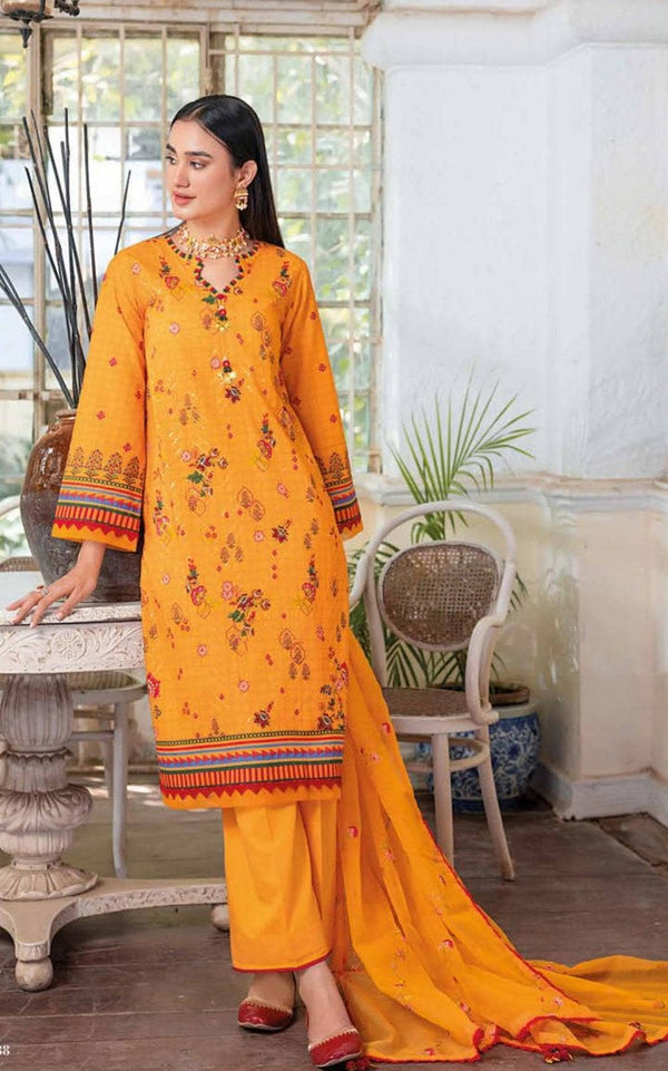 Gul Ahmed Essentials