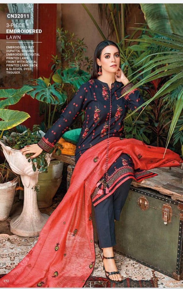 img_gul_ahmed_essentials_23_awwal_boutique