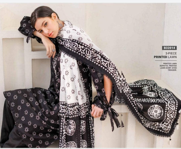 img_gul_ahmed_essentials_23_awwal_boutique