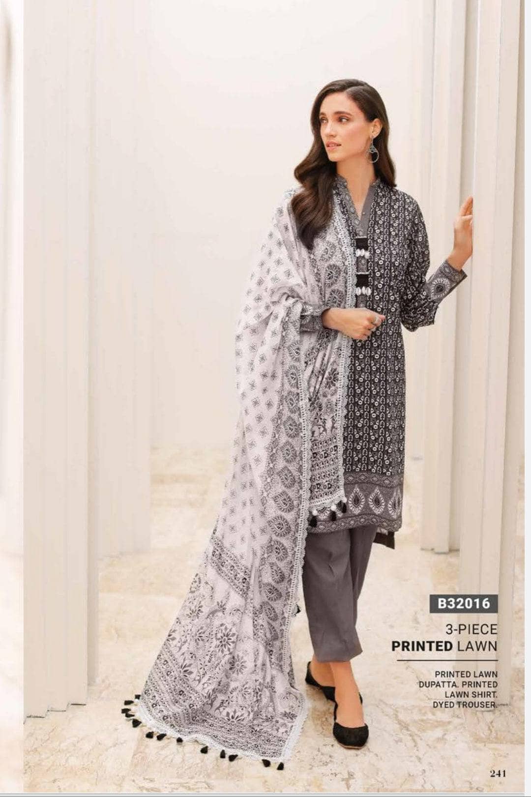 Img_gul_ahmed_essentials_23_awwal_boutique