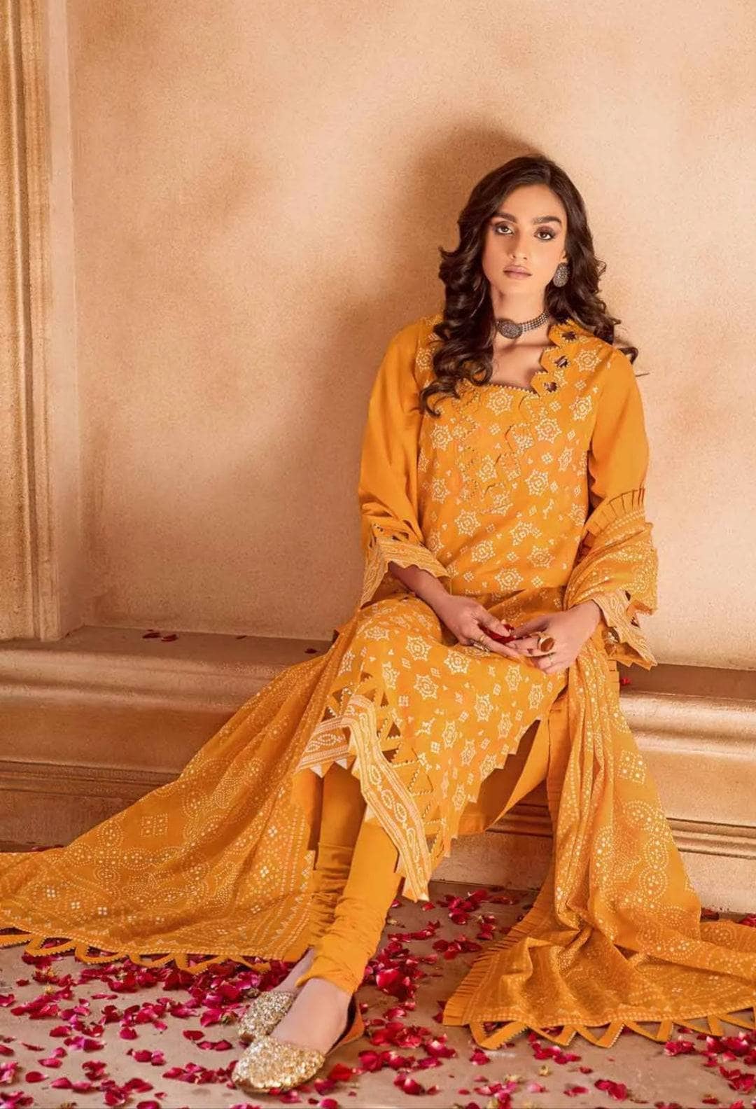 img_gul_ahmed_chunari_lawn_23_awwal_boutique