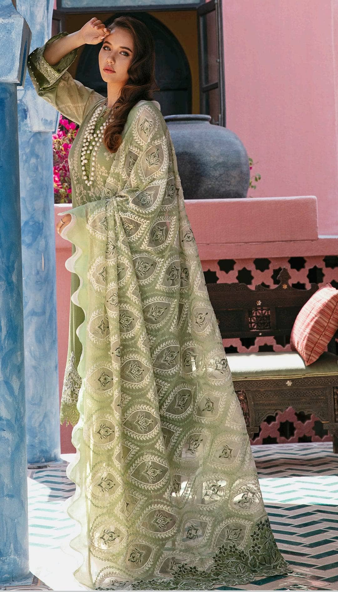 img_nureh_maya_swiss_voil_awwal_boutique