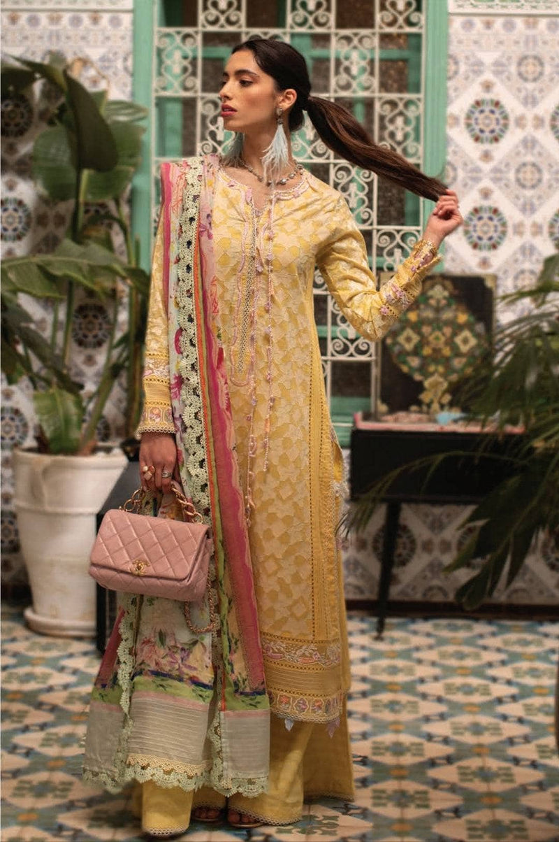 img_farah_talib_aziz_lawn_23_awwal_boutique