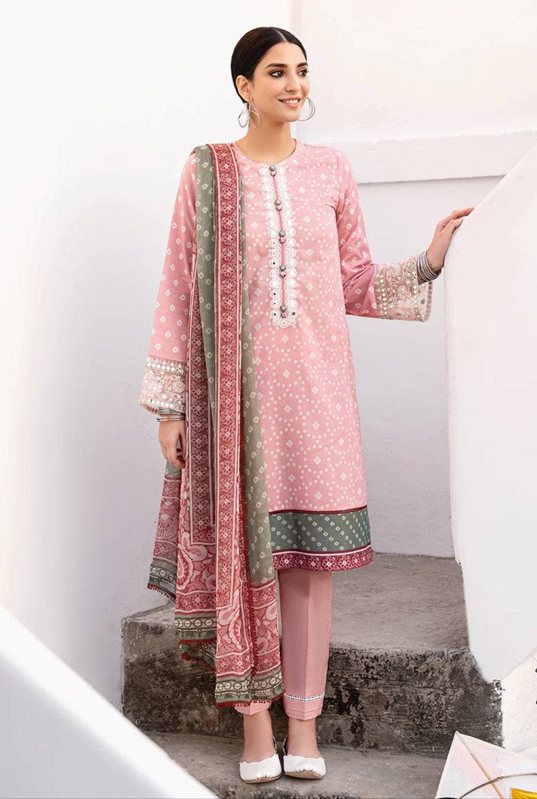 img_cross_stitch_lawn_23_awwal_boutique