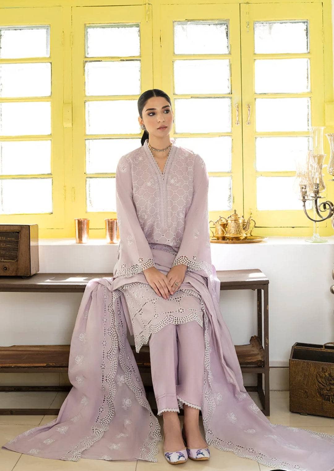 Img_cross_stitch_lawn_23_awwal_boutique