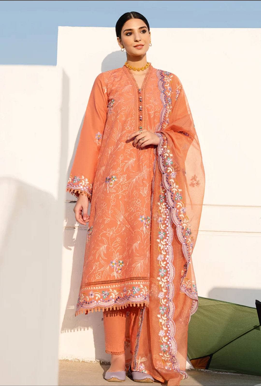 img_cross_stitch_basant_lawn_23_awwal_boutique