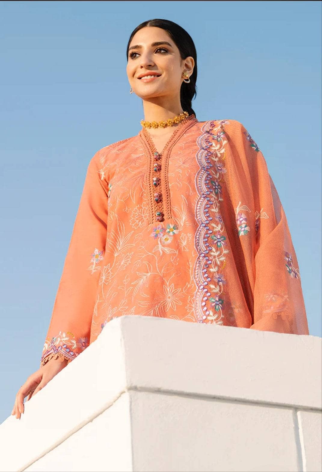 img_cross_stitch_basant_lawn_23_awwal_boutique