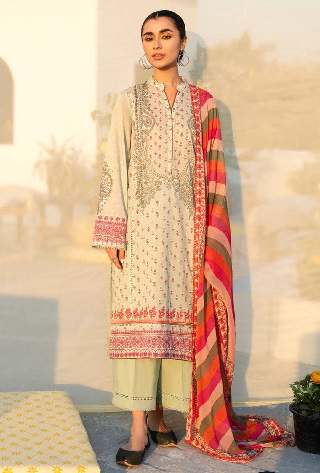 img_cross_stitch_basant_lawn_23_awwal_boutique