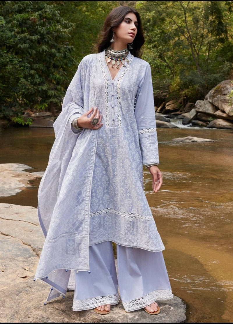 img_image_lawnkari_lawn_23_awwal_boutique