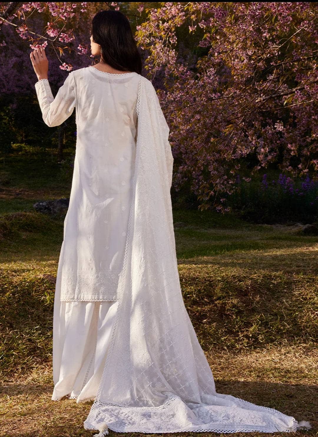 Restocked/Image Lawnkari/Kyla/Embroidered Voile Dupatta