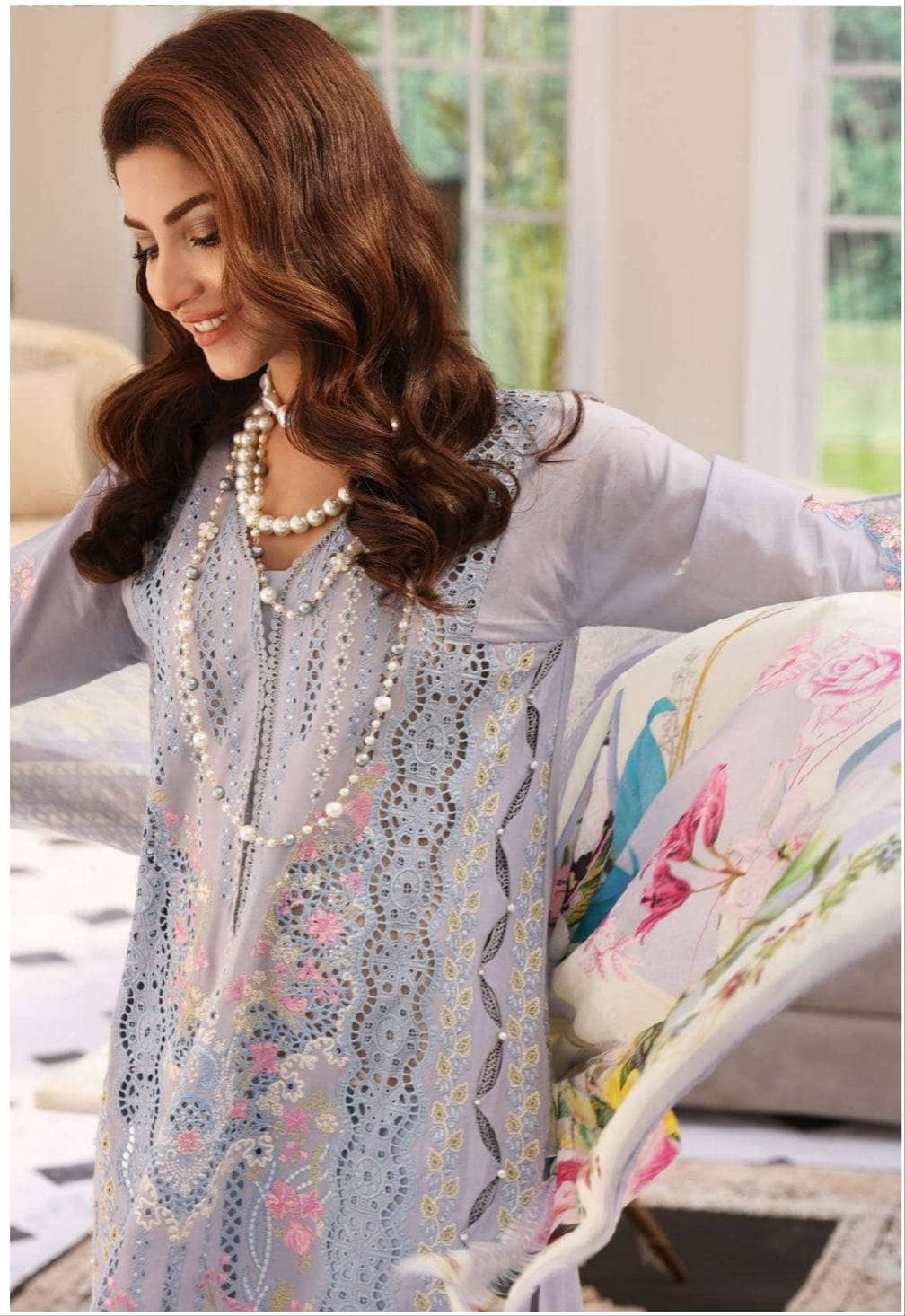 img_elaf_festive_chikankari_lawn_23_awwal_boutique