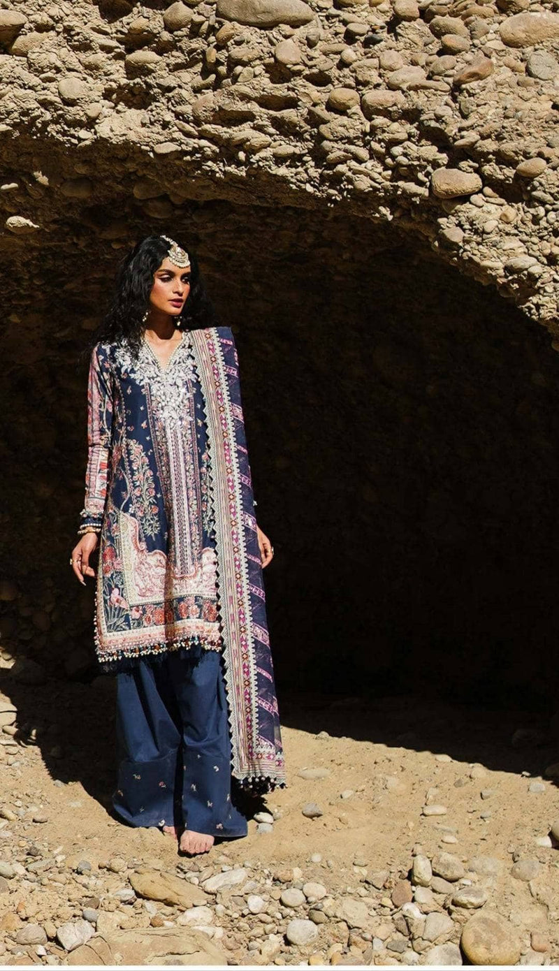 img_sana_safinaz_luxury_lawn_23_awwal_boutique_awwal_boutique
