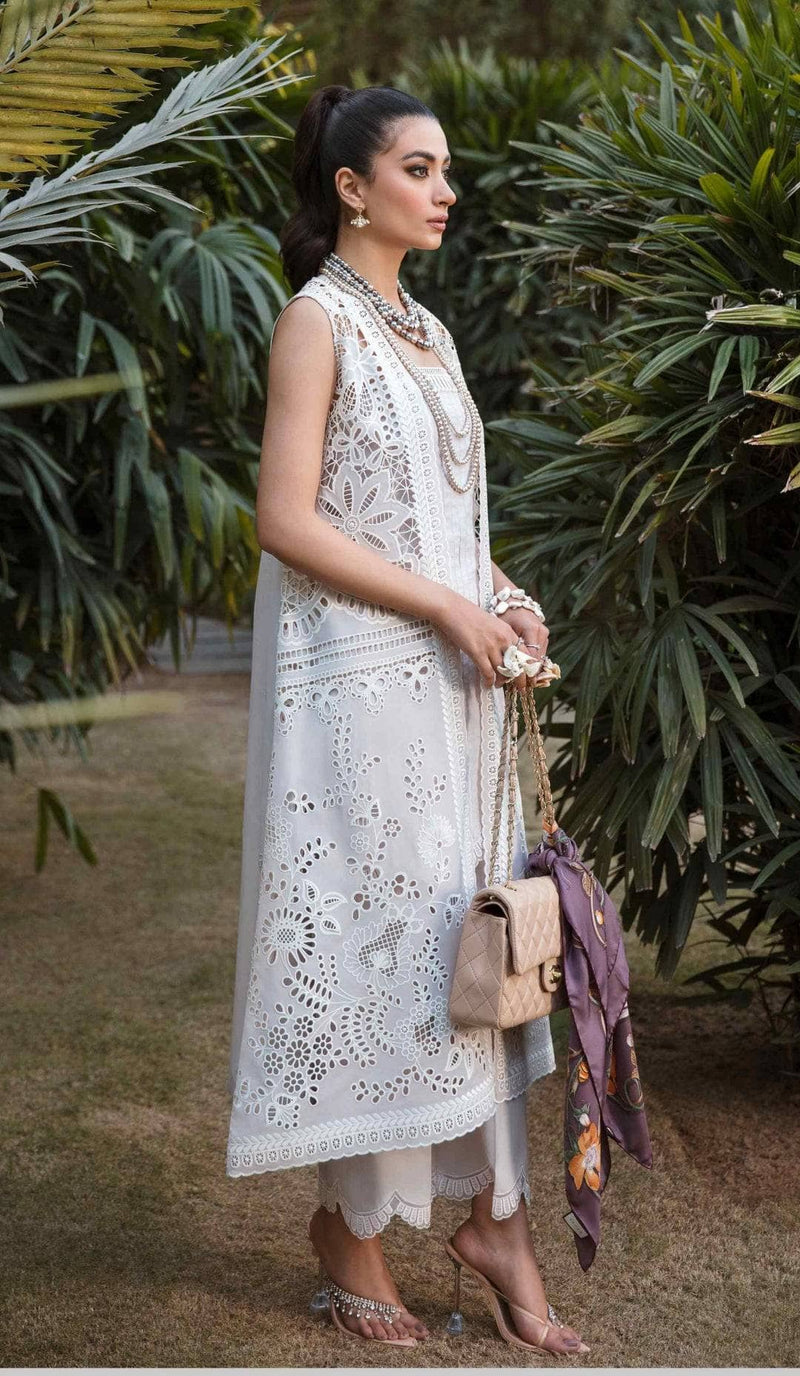 img_sable_v_luxury_lawn_23_awwal_boutique