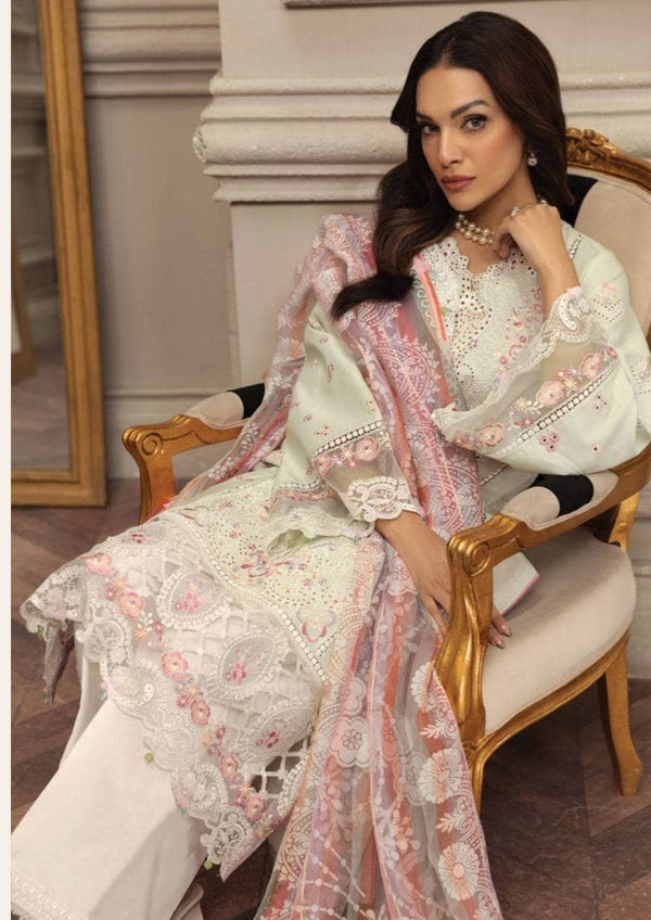 img_anaya_lawn_by_kiran_chaudhary_festive_luxury_lawn_23_awwal_boutique