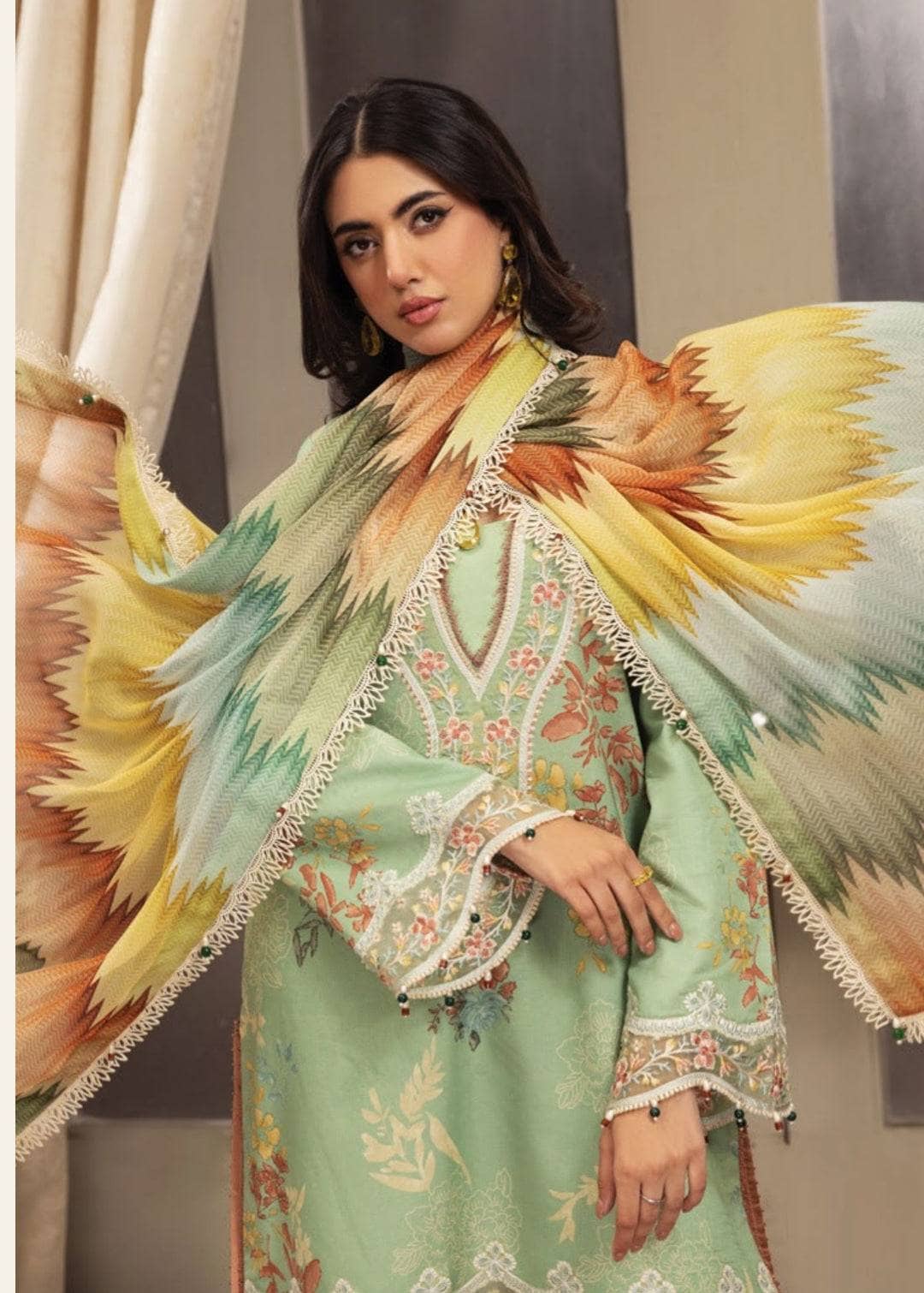 img_anaya_lawn_by_kiran_chaudhary_festive_luxury_lawn_23_awwal_boutique
