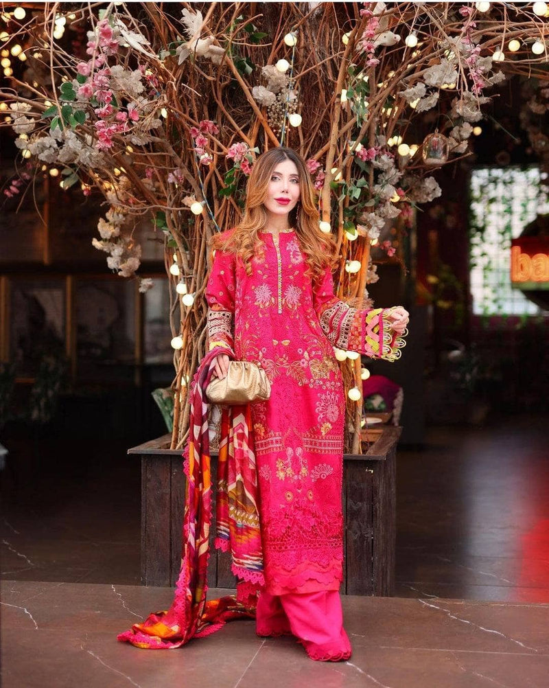 Img_maryam_hussain_lawn_23_awwal_boutique