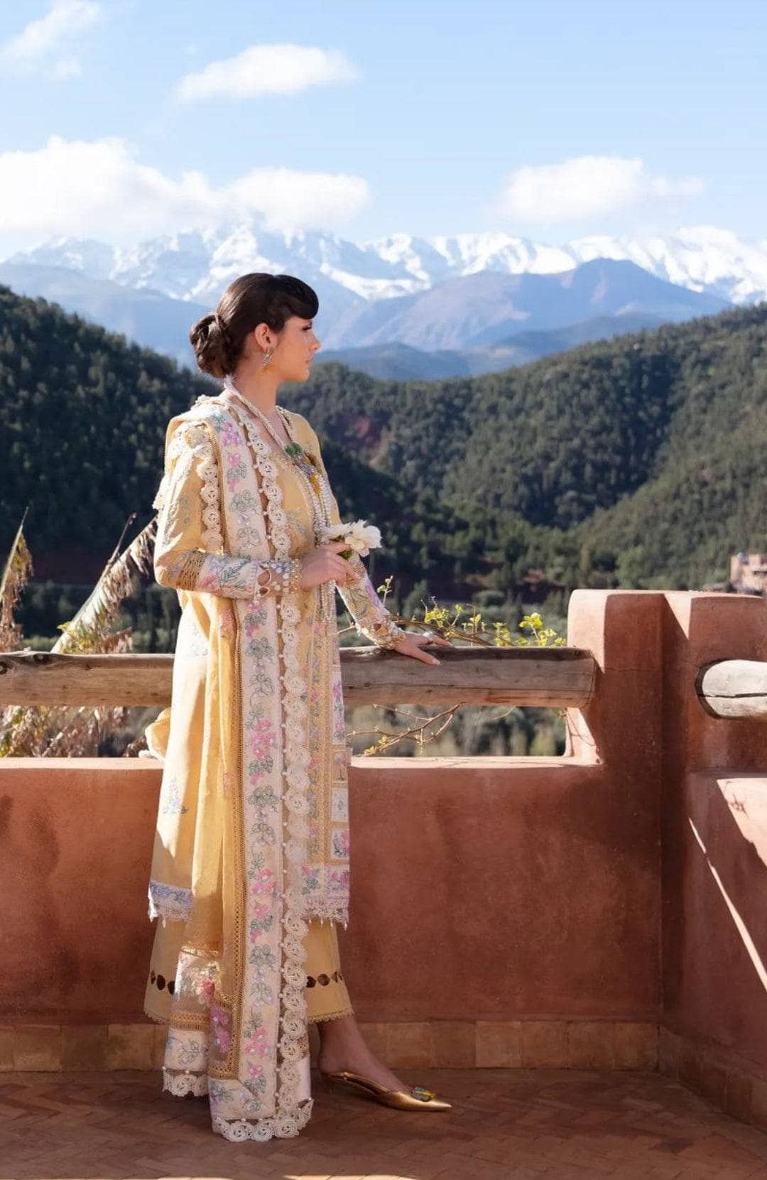 img_republic_womans_wear_awwal_boutique