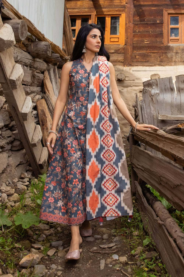 Img_sapphire_winter_2022_awwal_boutique