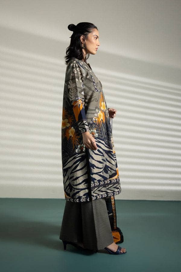 img_sapphire_day_to_day_awwal_boutique