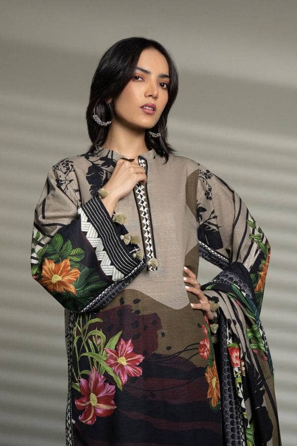 img_sapphire_day_to_day_awwal_boutique