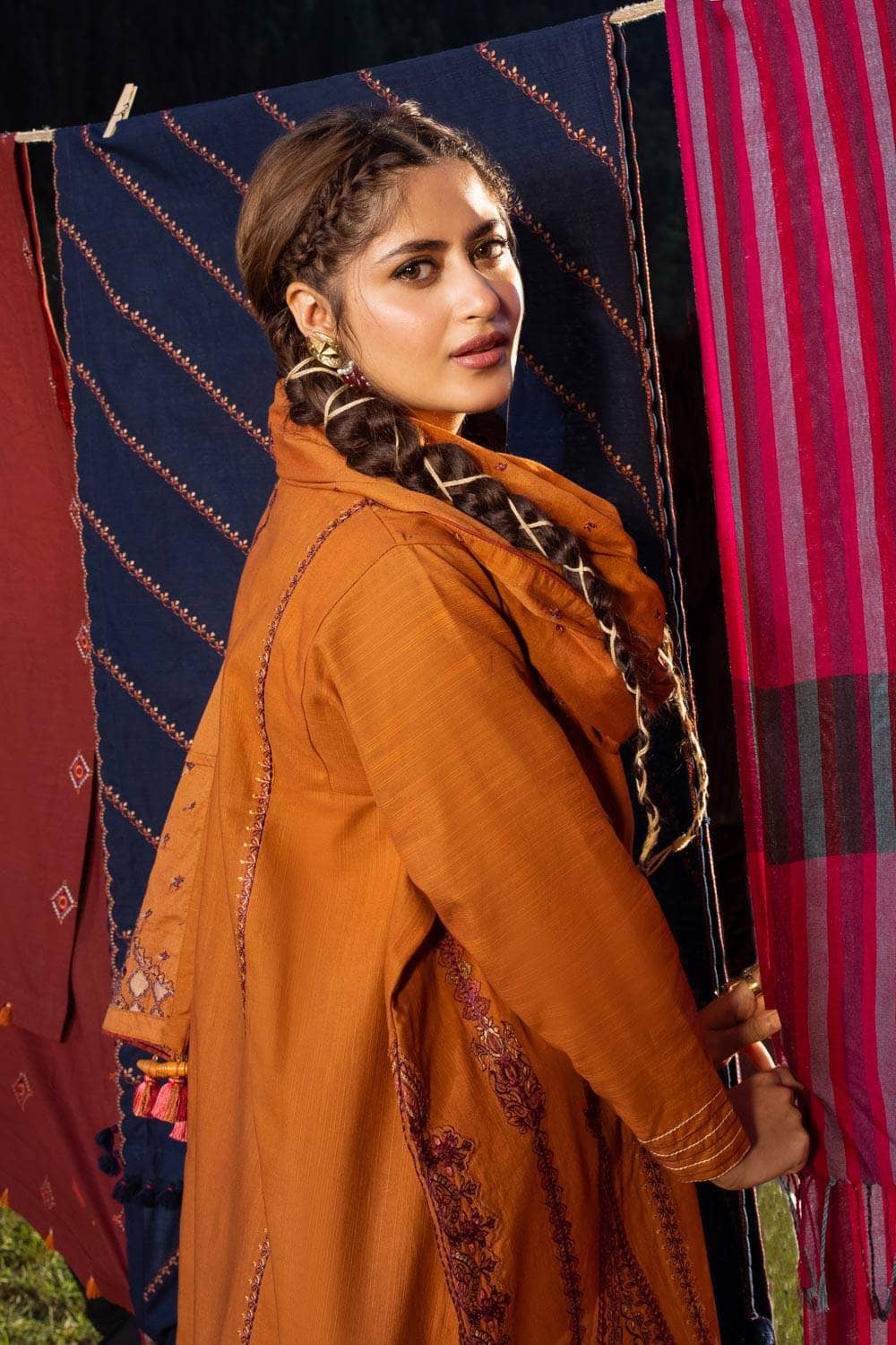 Img_sapphire_winter_2022_awwal_boutique