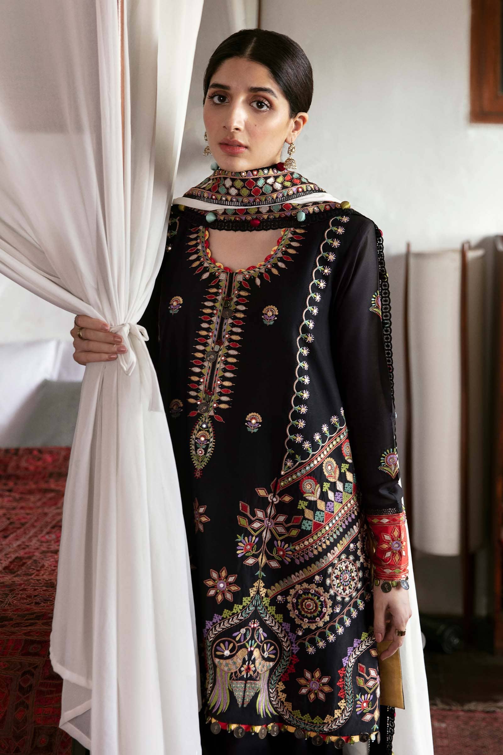 img_zaha_festive_lawn_22_awwal_boutique