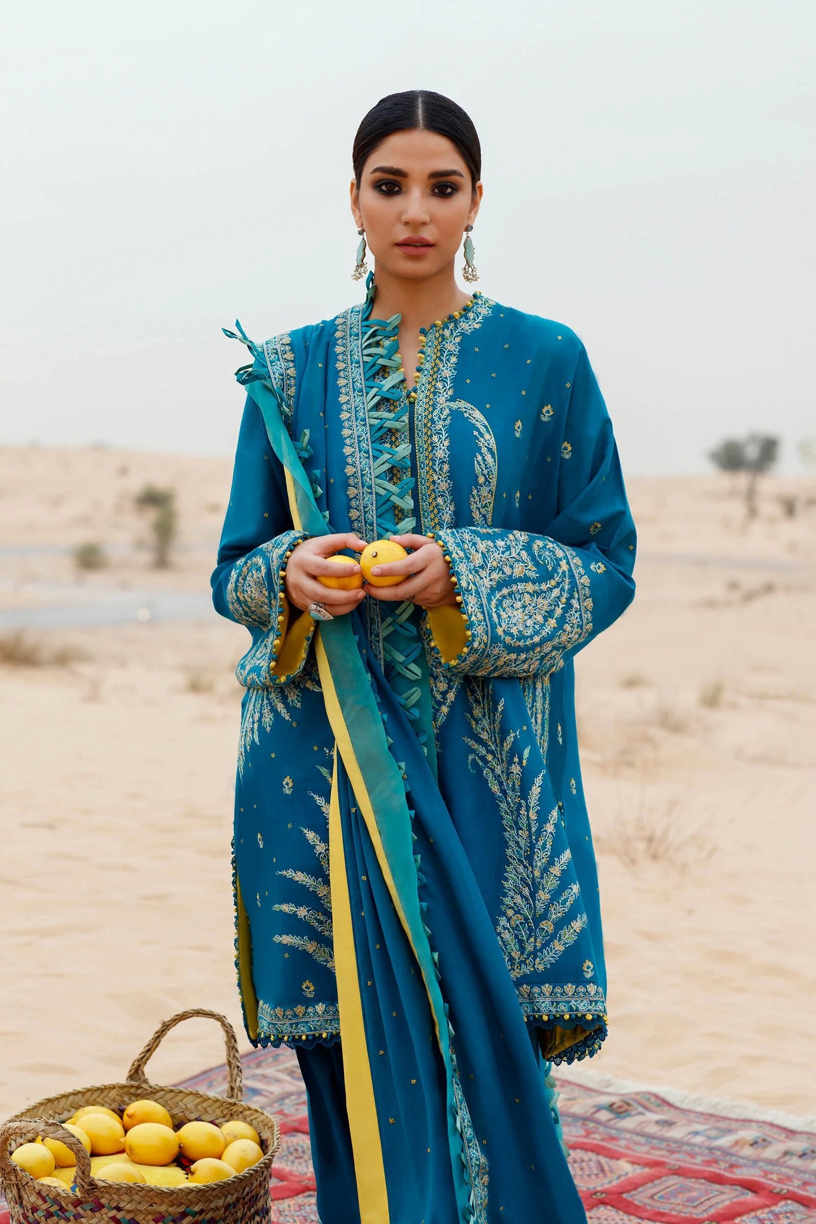 img_zaha_lawn_22_awwal_boutique