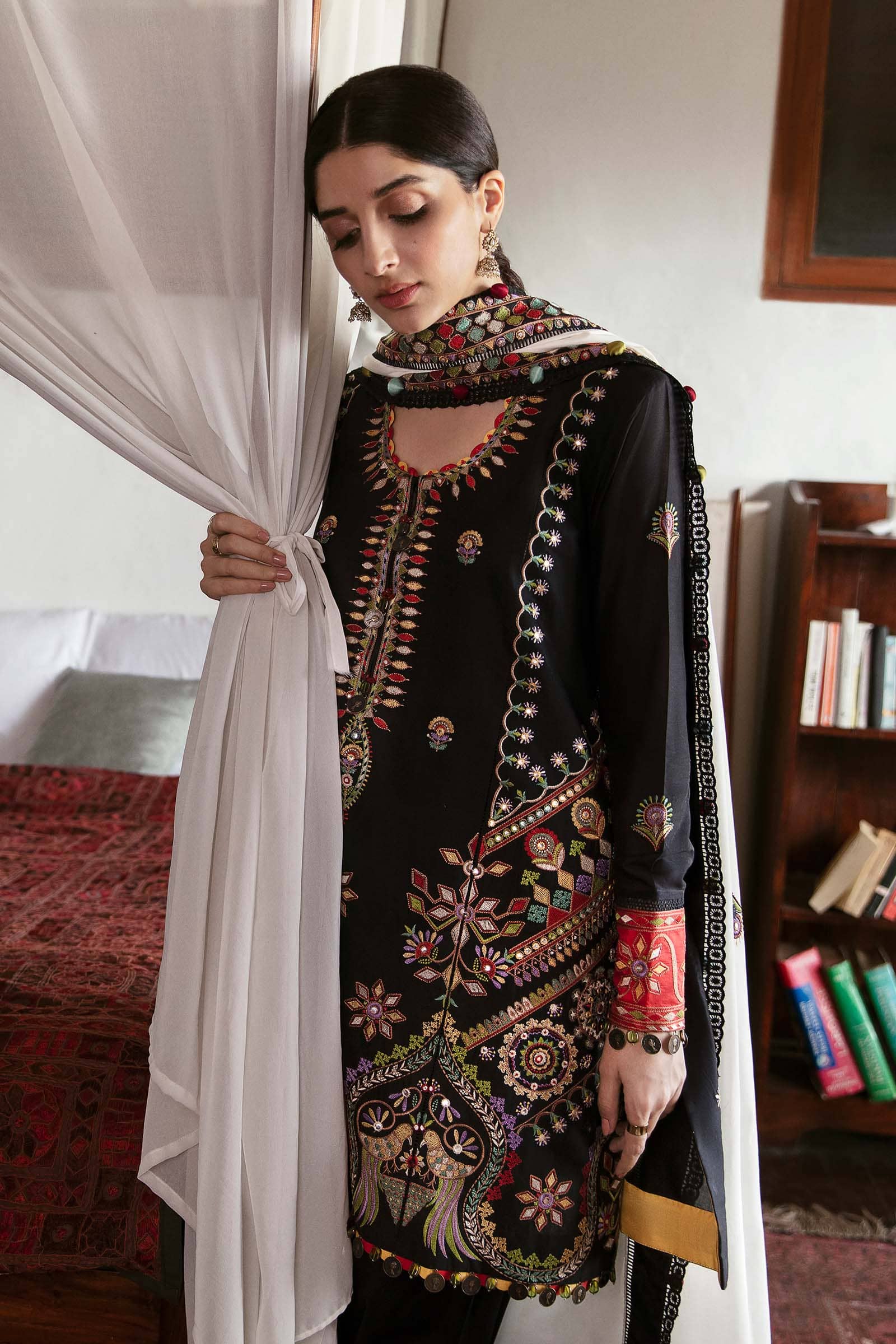 img_zaha_festive_lawn_22_awwal_boutique