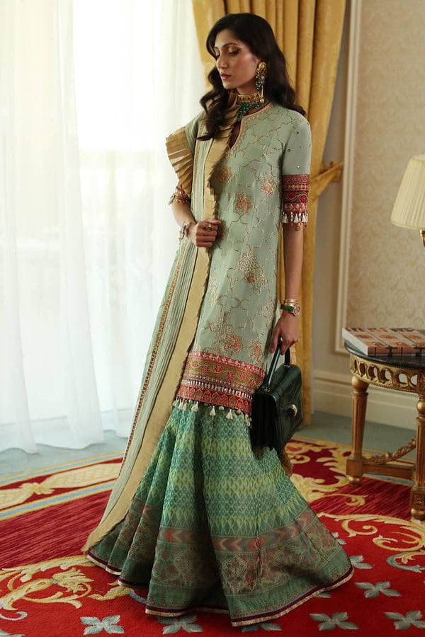 img_elan_lawn_22_awwal_boutique