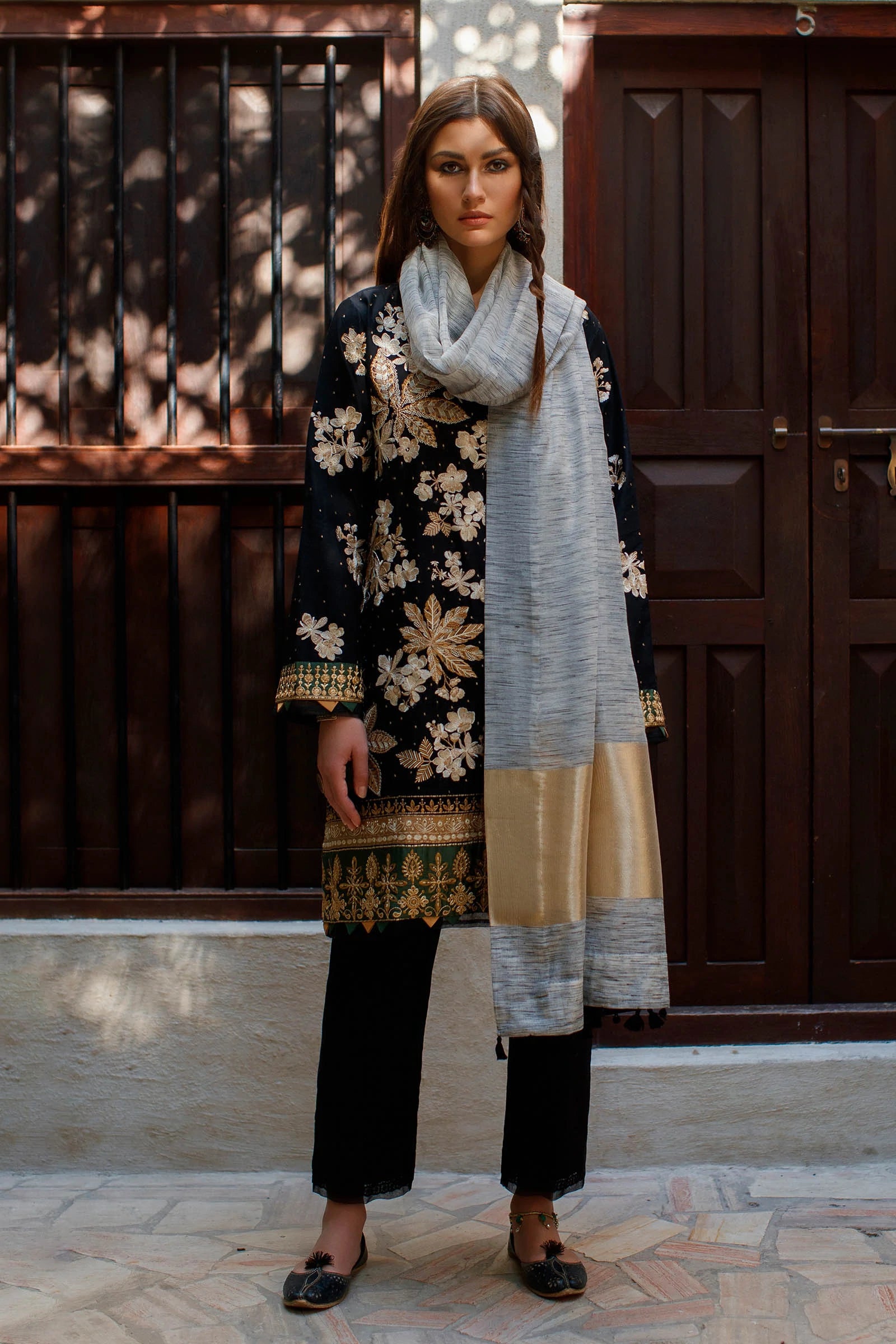 img_zaha_lawn_22_awwal_boutique