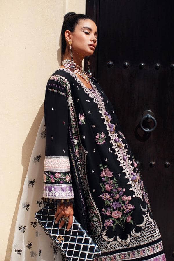 img_elan_lawn_22_awwal_boutique