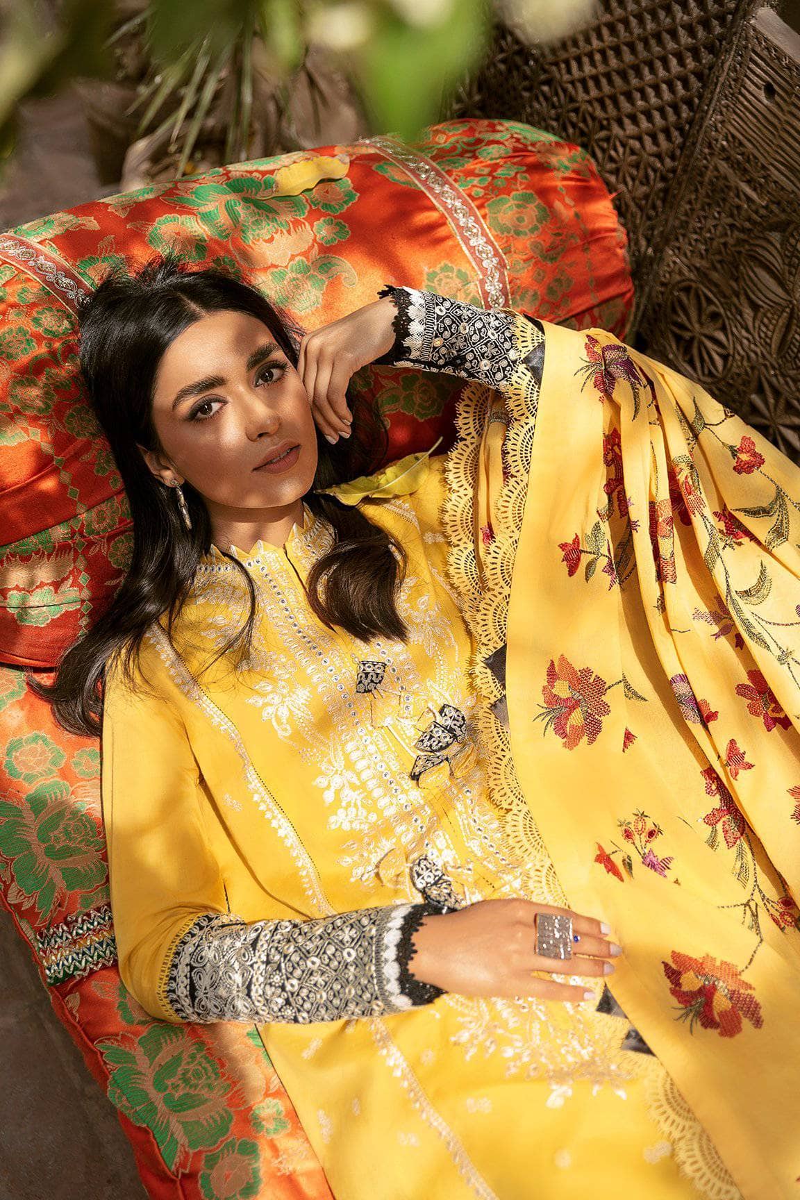 img_zaha_lawn_2021_awwal_boutique