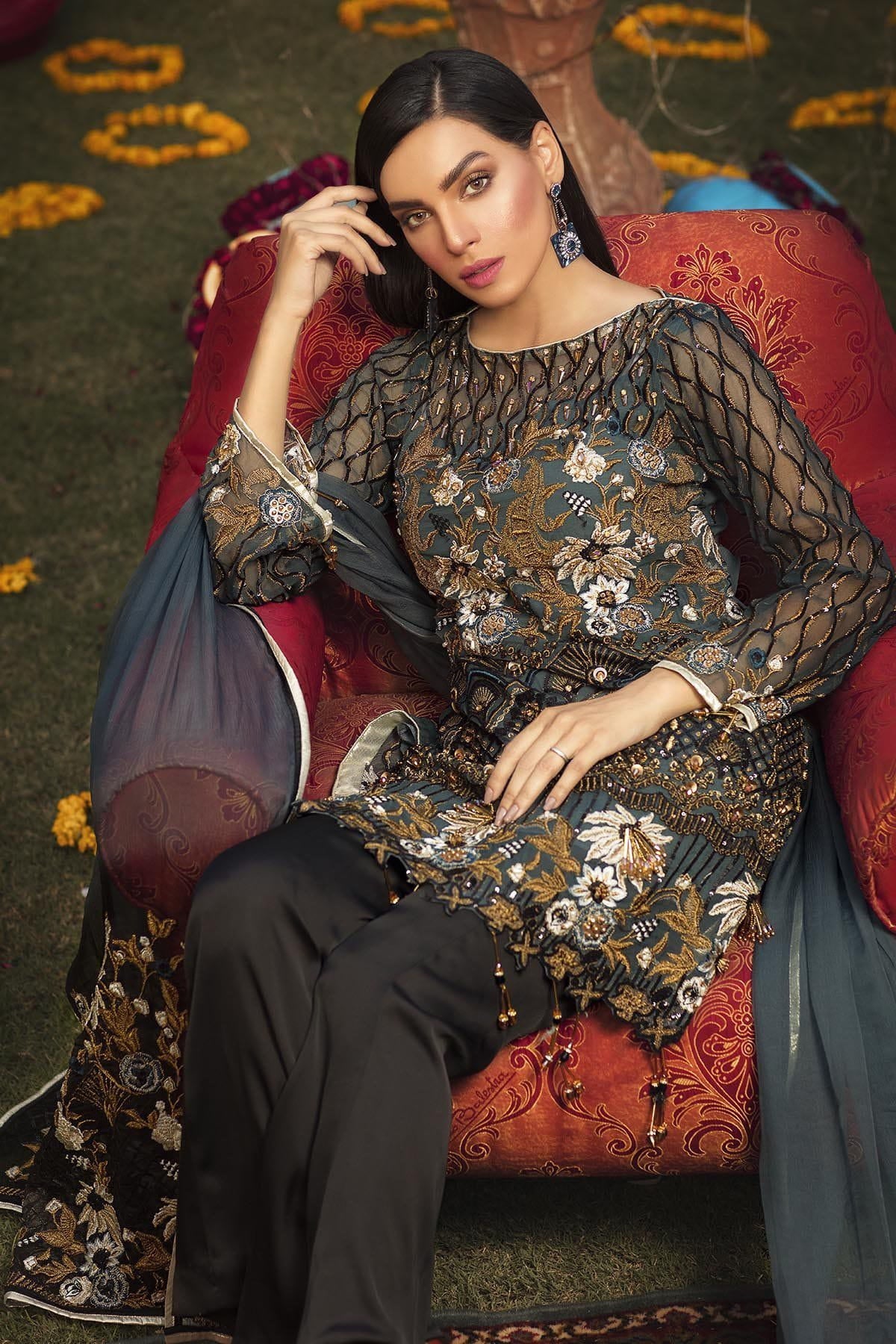 img_eshaal_emaan_adeel_luxury_chiffon_collection_awwal_boutique