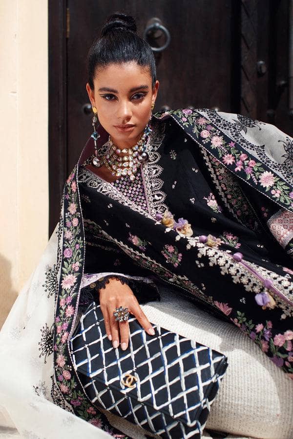 img_elan_lawn_22_awwal_boutique