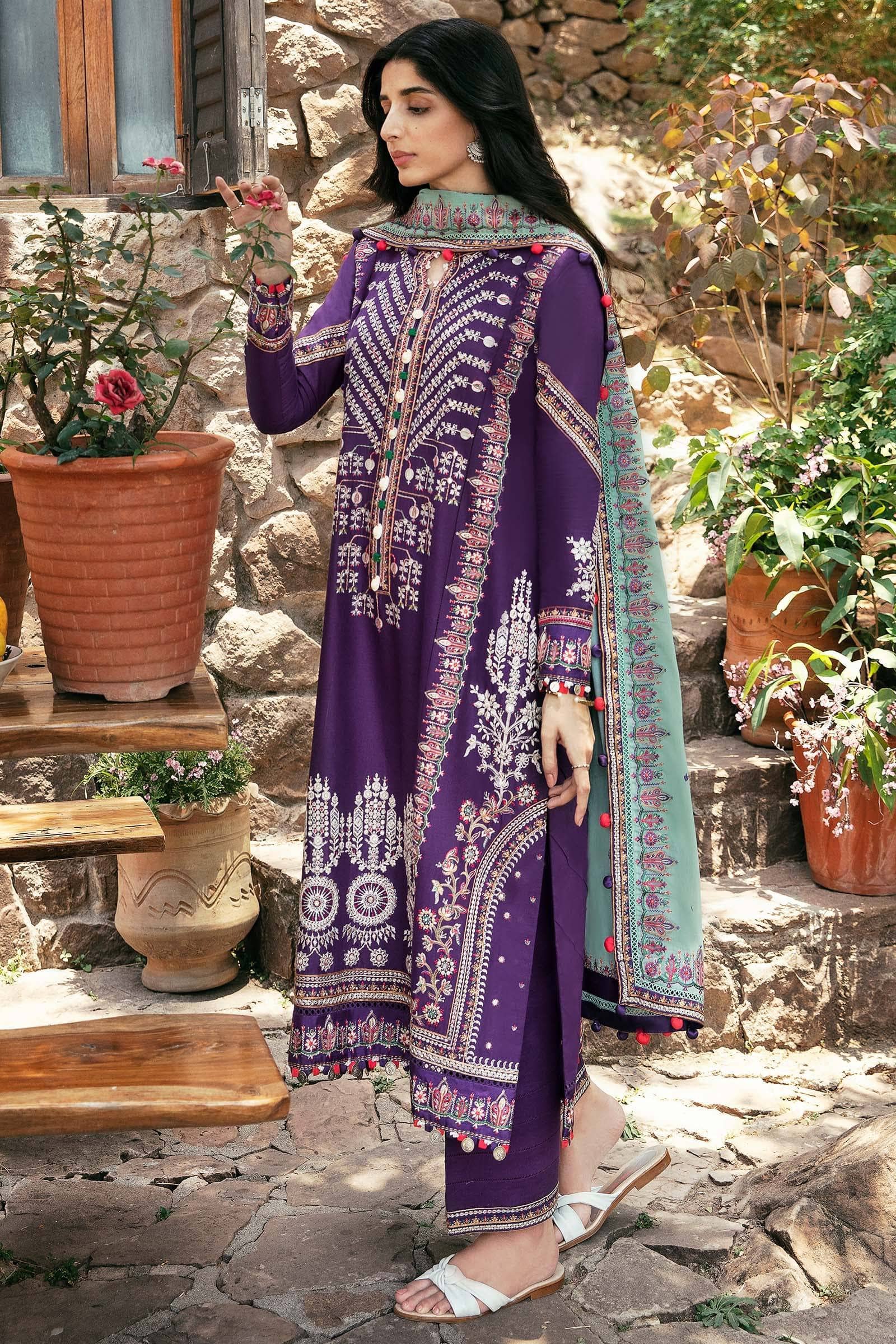 img_zaha_festive_lawn_22_awwal_boutique