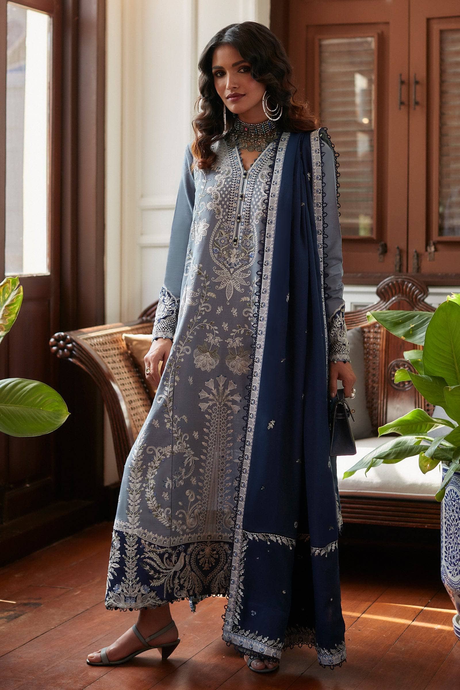 img_zaha_winter_22_awwal_boutique_awwal_boutique