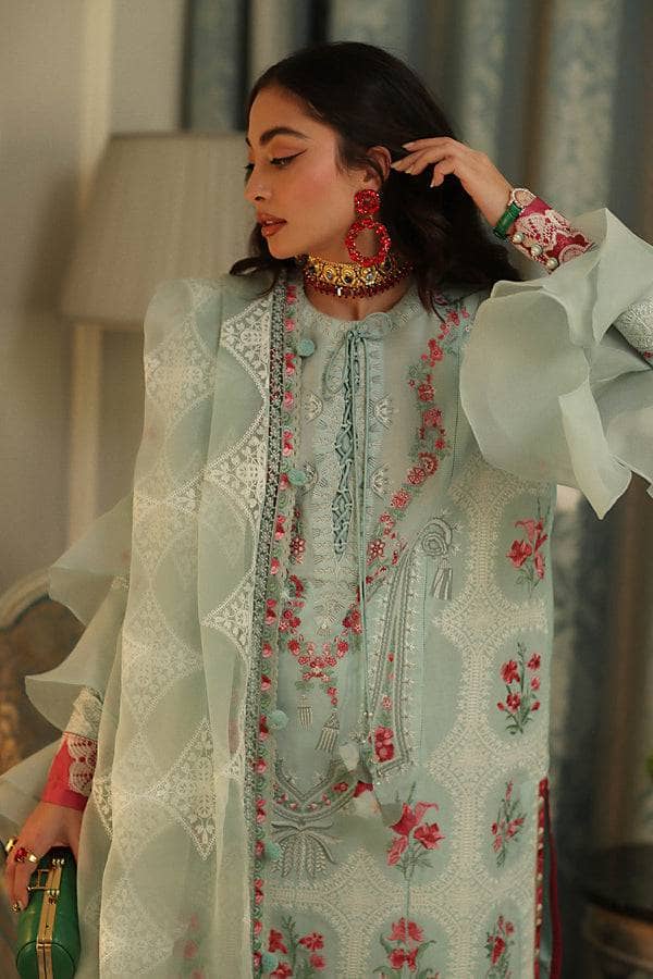 img_elan_lawn_22_awwal_boutique