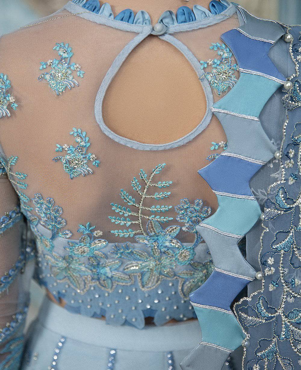 img_republic_womens_wear_wedding_edition_awwal_boutique