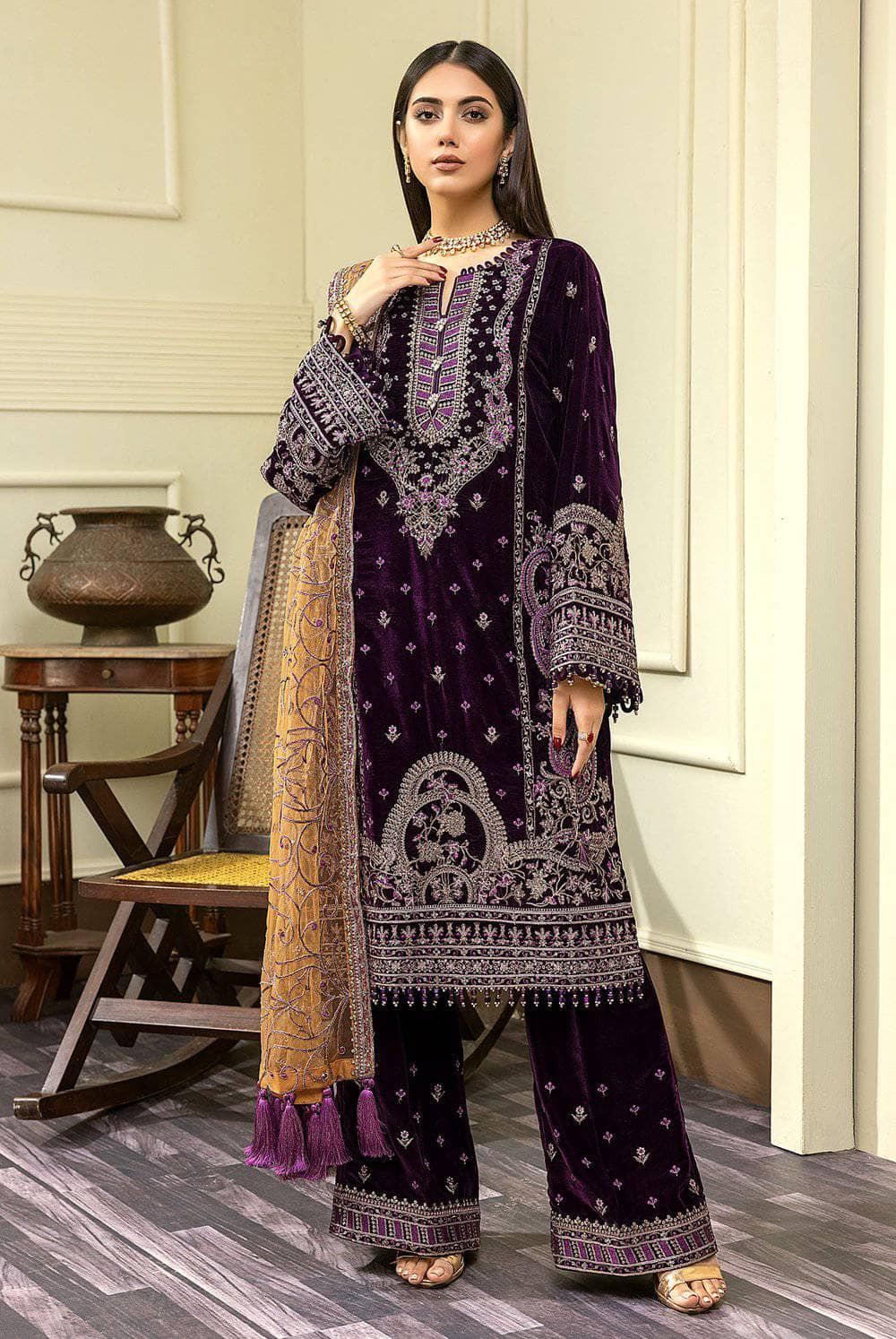 img_adans_libas_velour_velvet_awwal_boutique