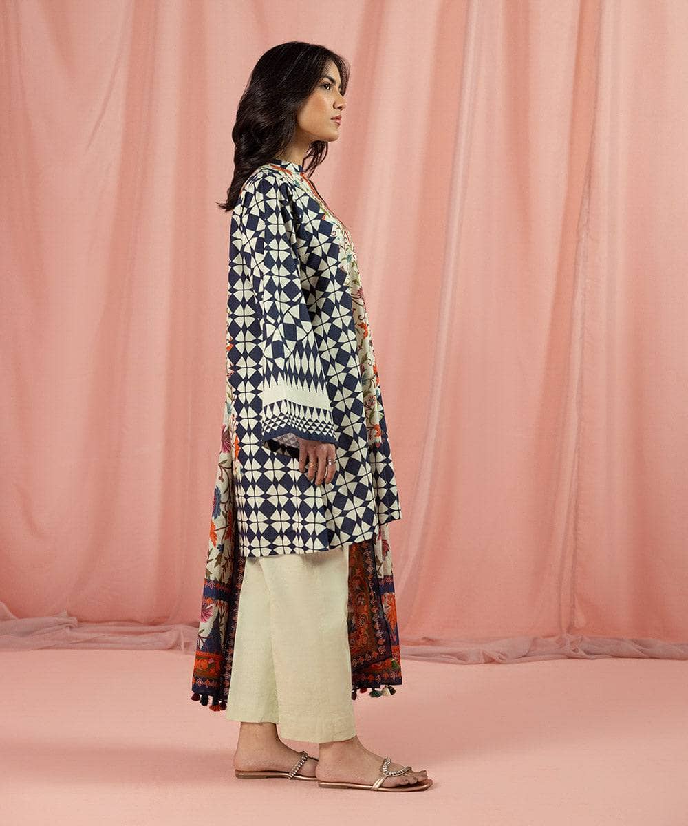 img_sapphire_lawn_23_awwal_boutique