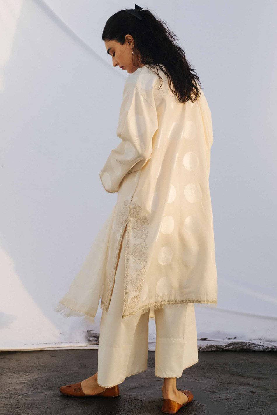 img_coco_by_zara_shahjahan_lawn_2021_awwal_boutoque