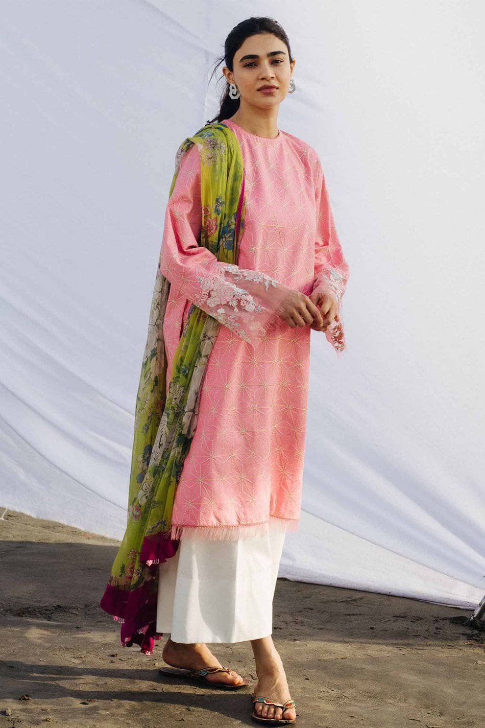 img_coco_by_zara_shahjahan_lawn_2021_awwal_boutoque