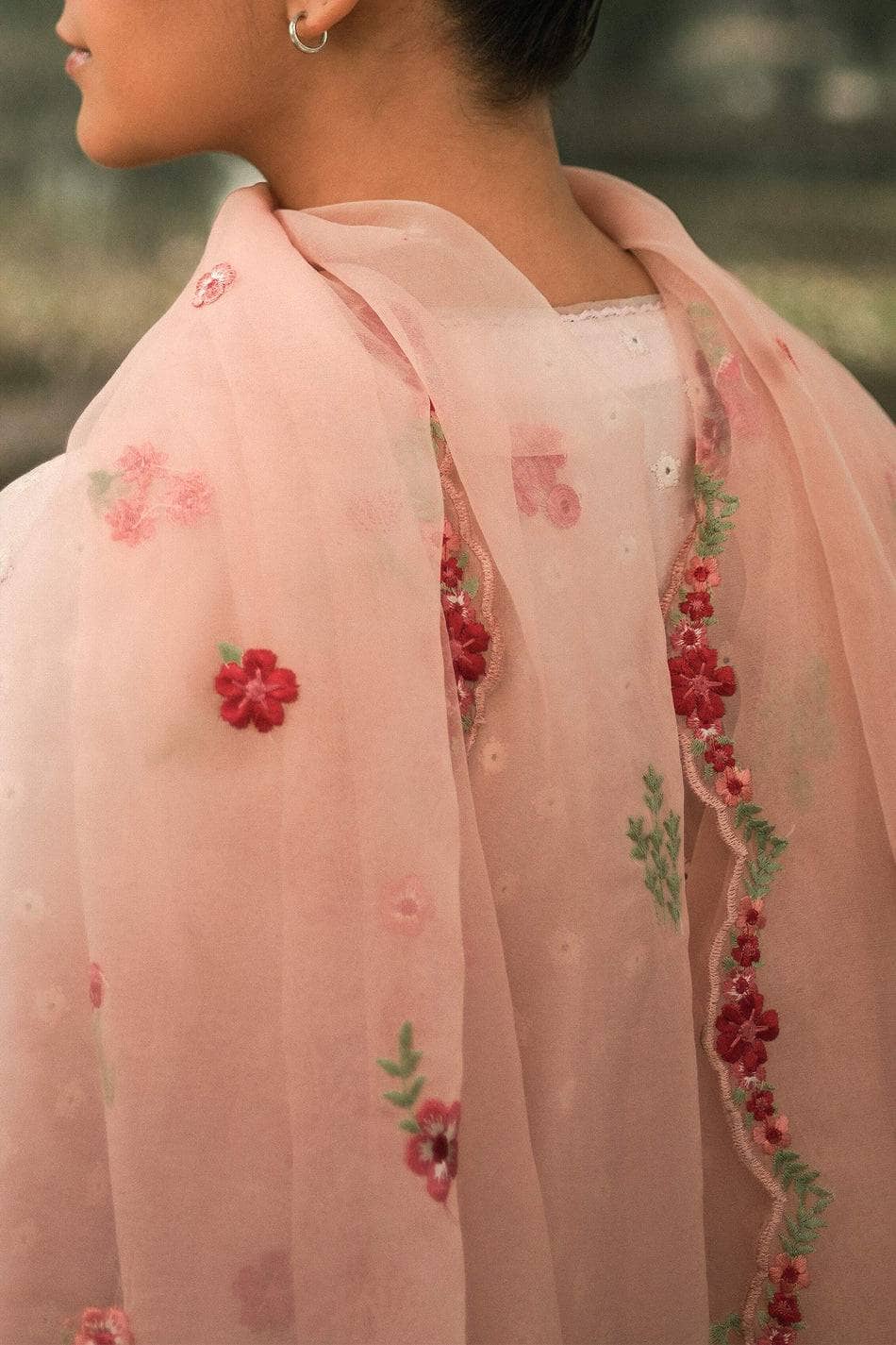 img_coco_by_zara_shahjahan_awwal_boutique