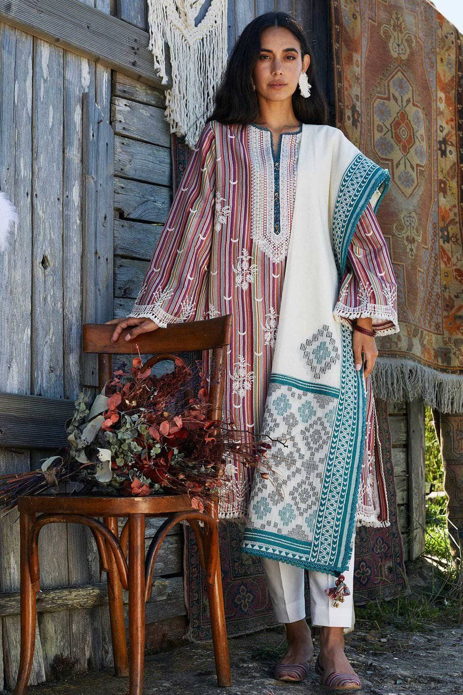 img_coco_lawn_by_zara_shahjahan_2021_awwal_boutique_10B