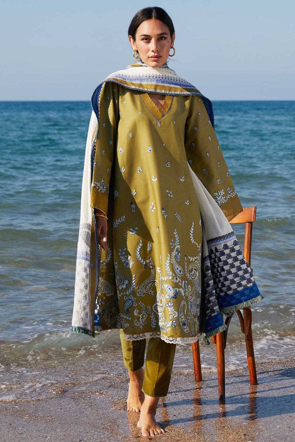 img_coco_lawn_by_zara_shahjahan_2021_awwal_boutique_10B