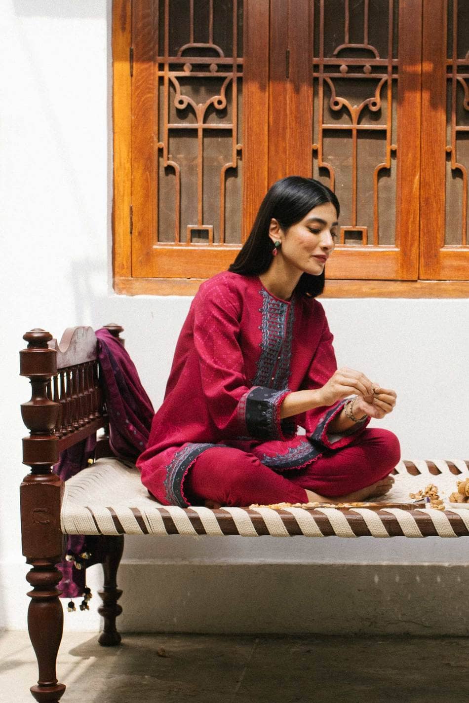 img_zara_shahjahan_coco_winter_21_awwal_boutique