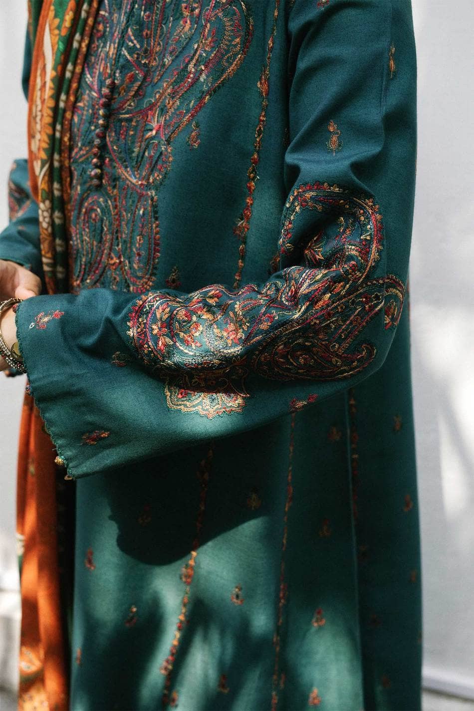 img_zara_shahjahan_coco_winter_21_awwal_boutique