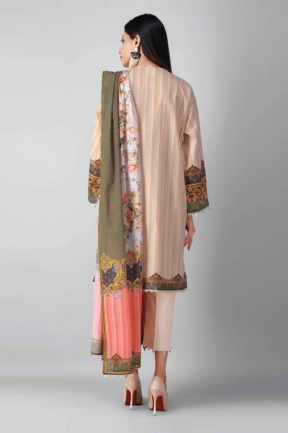 img_khaadi_lawn_2021_awwal_boutique